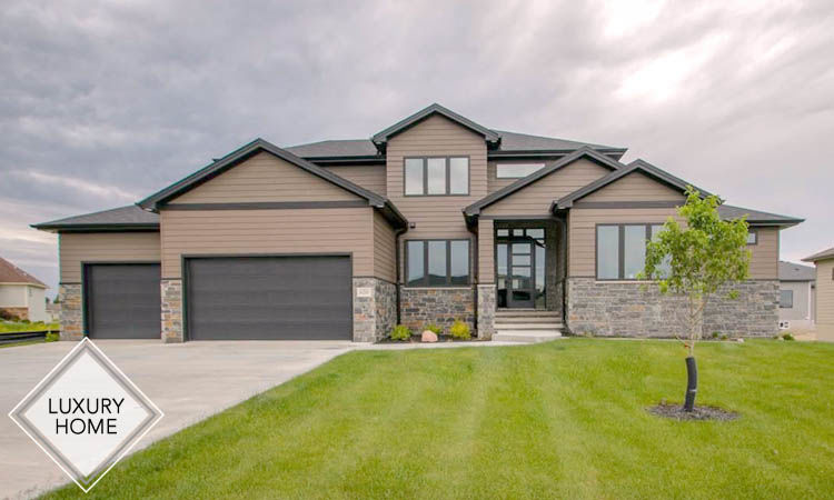 624 La Quinta Ct, Dakota Dunes, SD